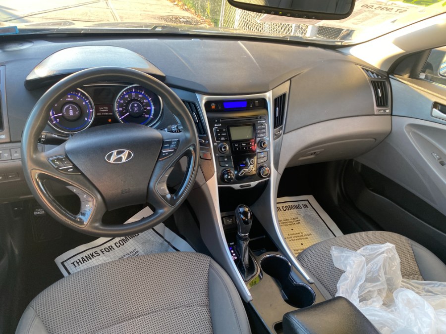 2011 Hyundai Sonata GLS photo