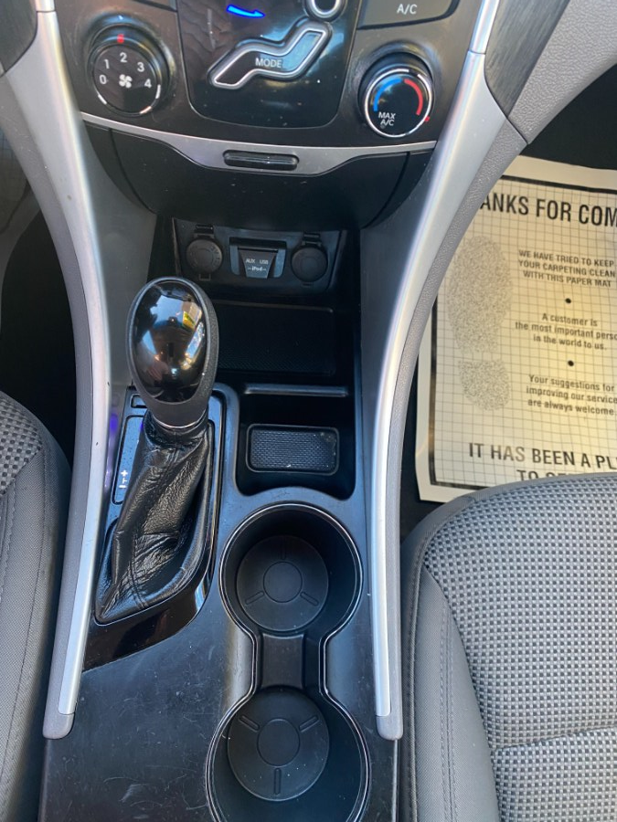 2011 Hyundai Sonata GLS photo