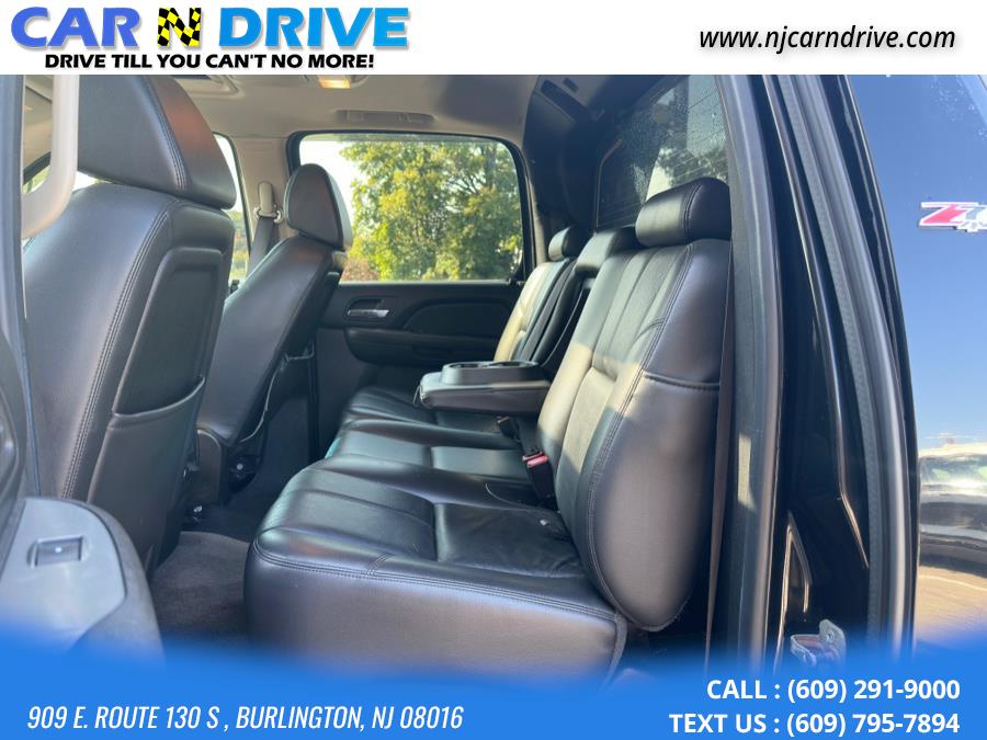 2009 Chevrolet Avalanche LT photo
