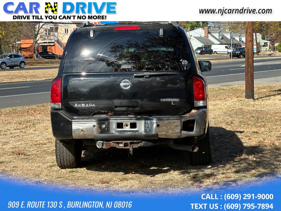 2004 Nissan Armada SE photo