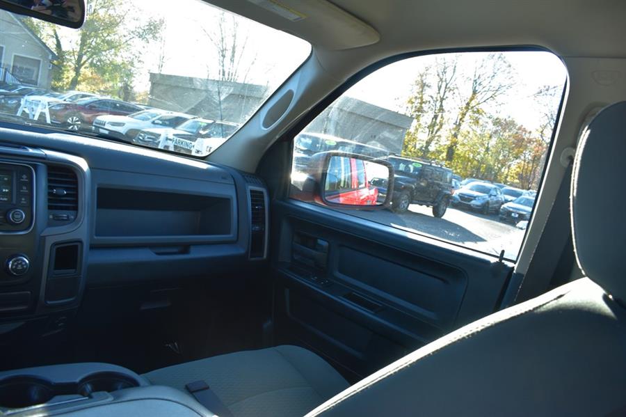 2016 RAM 1500 ST photo
