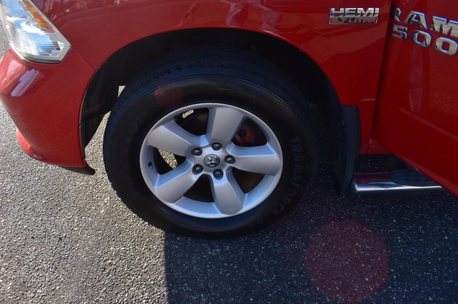 2016 RAM 1500 ST photo