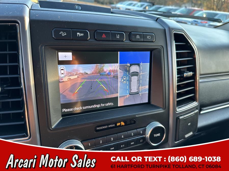 2020 Ford Expedition Platinum 4x4 photo