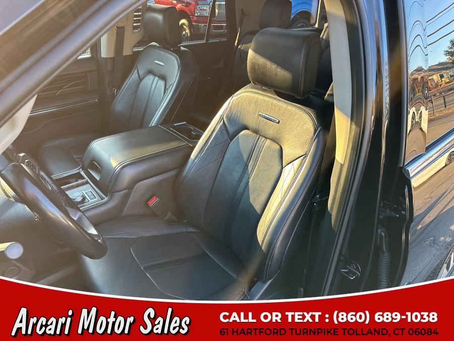 2020 Ford Expedition Platinum 4x4 photo