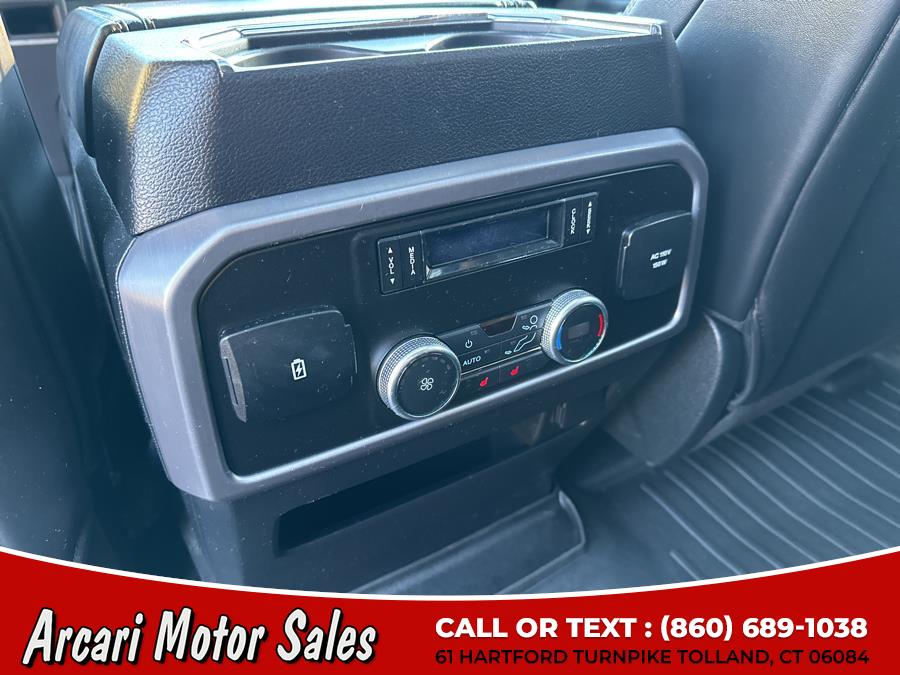 2020 Ford Expedition Platinum 4x4 photo