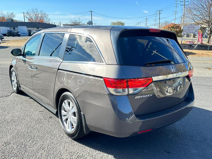 2016 Honda Odyssey 5dr EX photo
