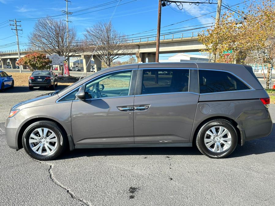 2016 Honda Odyssey 5dr EX photo