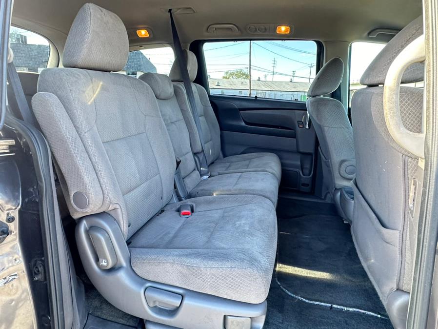 2016 Honda Odyssey 5dr EX photo