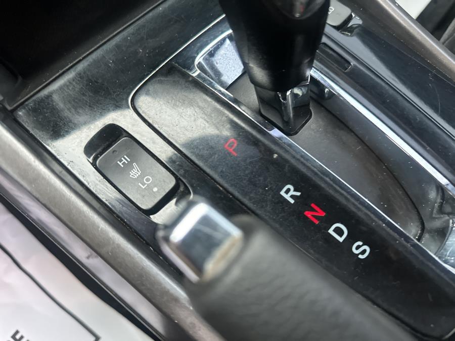 2017 Honda ACCORD SEDAN Sport SE CVT photo