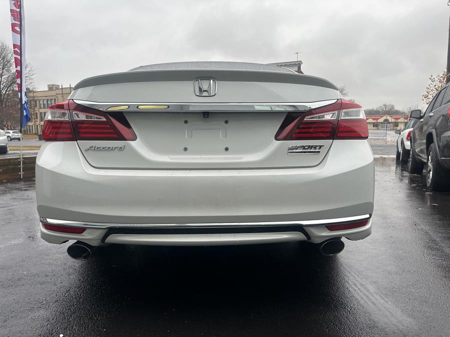 2017 Honda ACCORD SEDAN Sport SE CVT photo