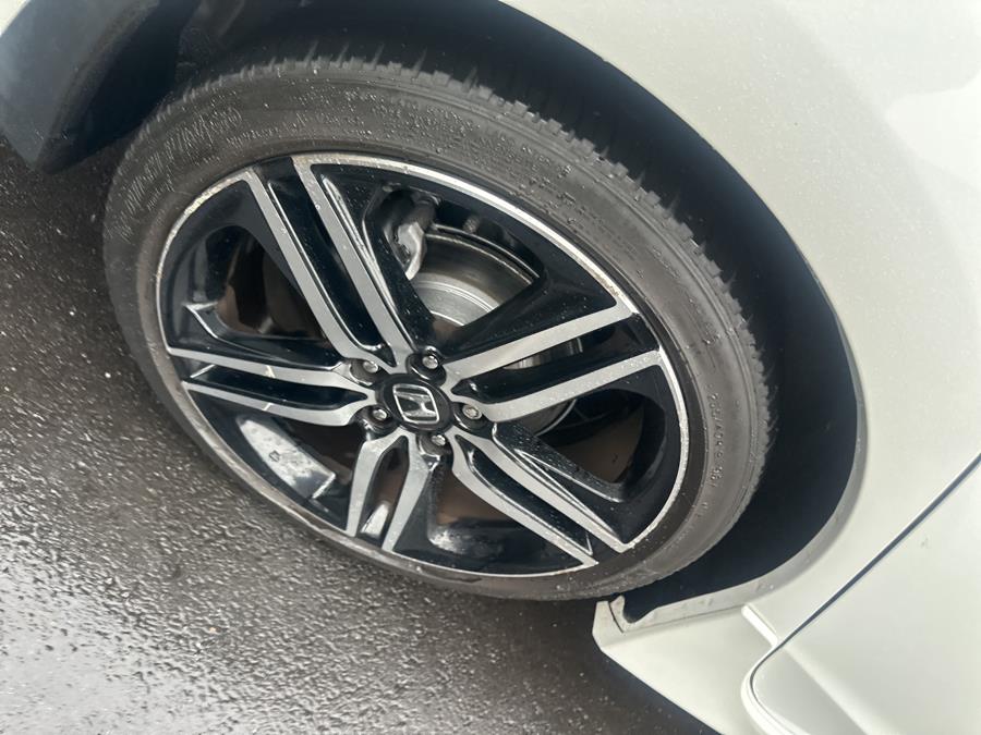 2017 Honda ACCORD SEDAN Sport SE CVT photo