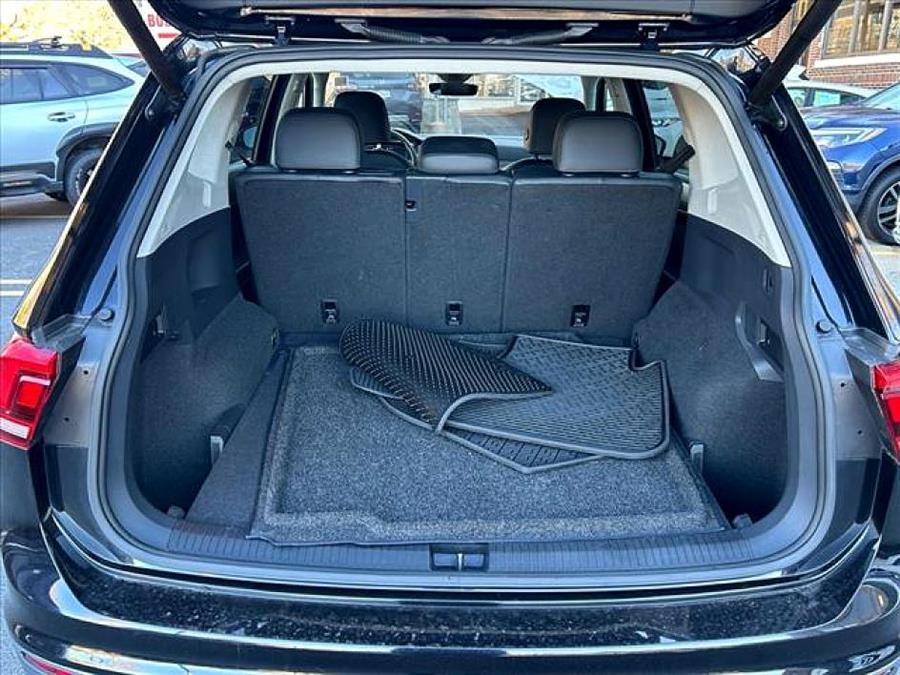 2020 Volkswagen Tiguan SE photo