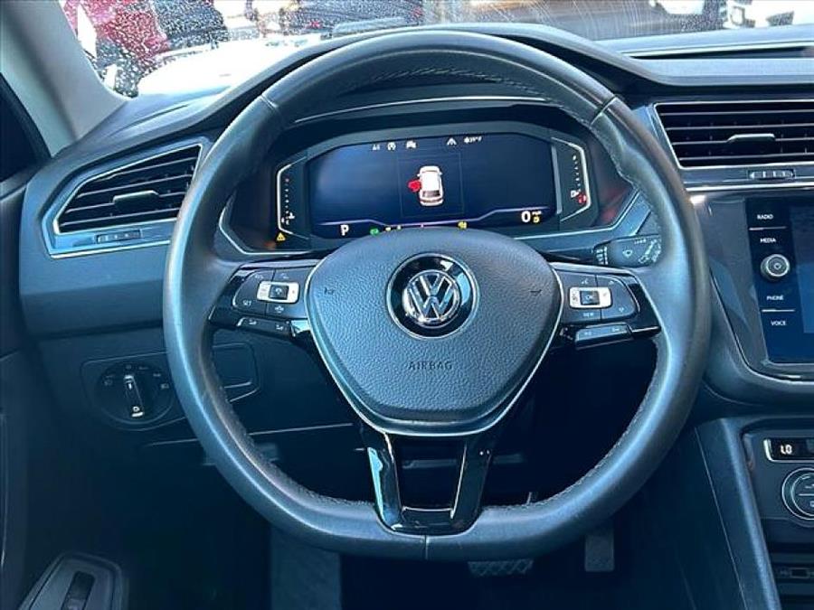 2020 Volkswagen Tiguan SE photo