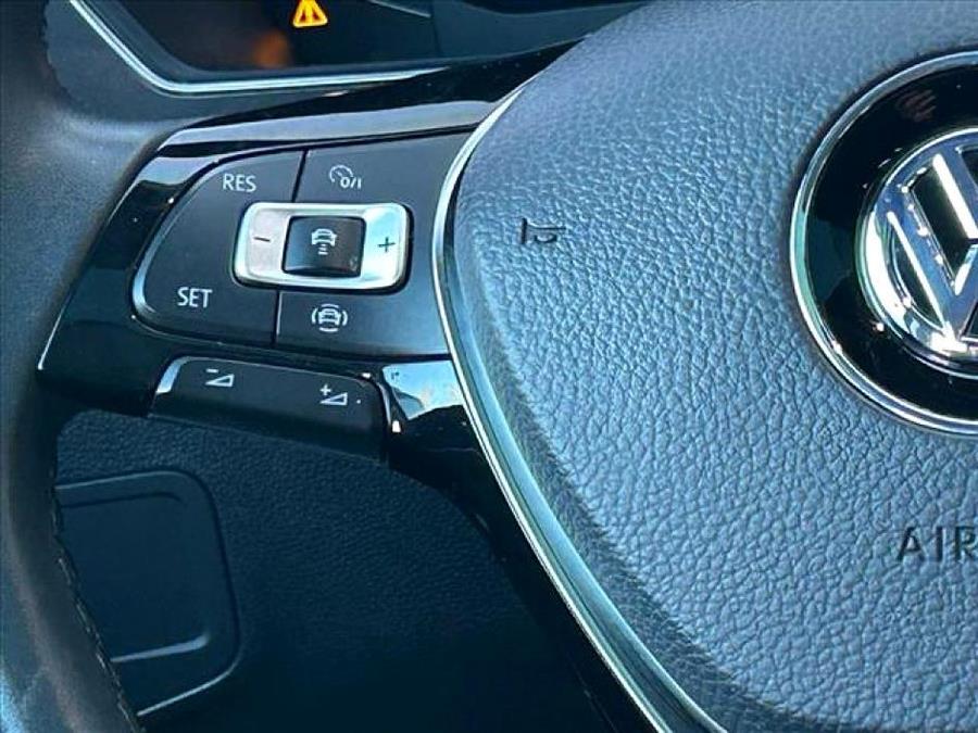 2020 Volkswagen Tiguan SE photo