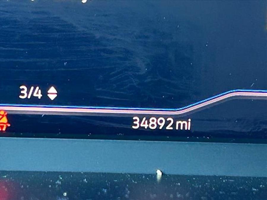 2020 Volkswagen Tiguan SE photo