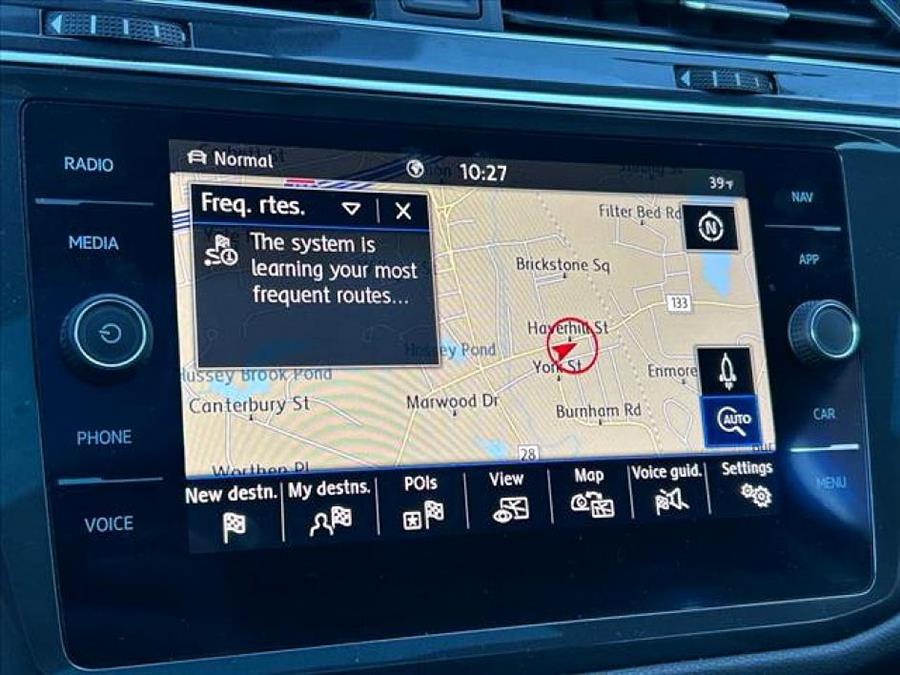 2020 Volkswagen Tiguan SE photo