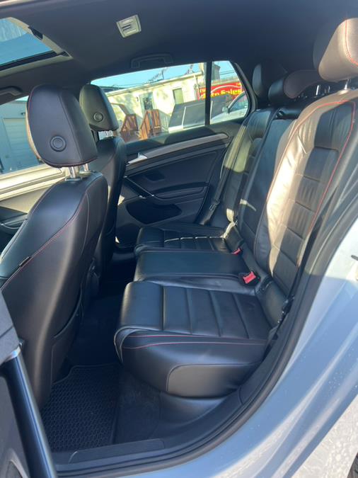 2018 Volkswagen Golf Gti 2.0T SE DSG photo