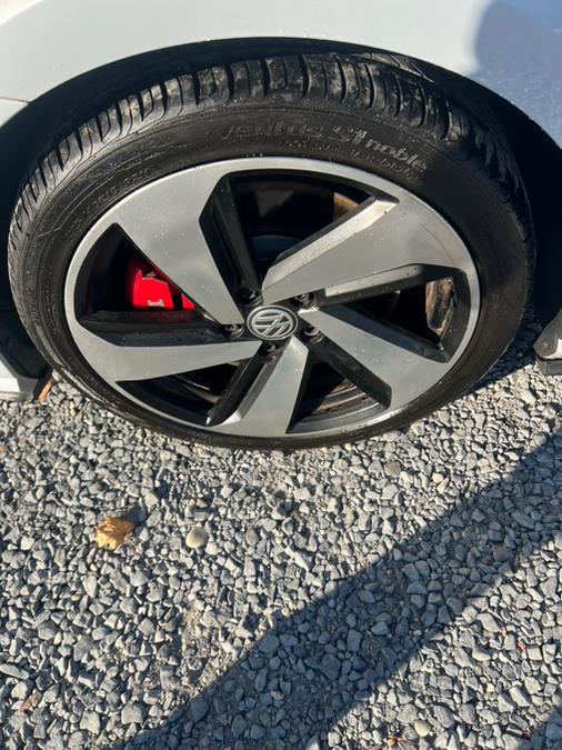 2018 Volkswagen Golf Gti 2.0T SE DSG photo