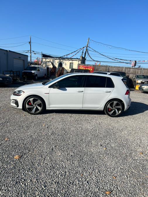 2018 Volkswagen Golf Gti 2.0T SE DSG photo