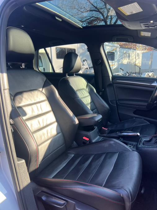 2018 Volkswagen Golf Gti 2.0T SE DSG photo