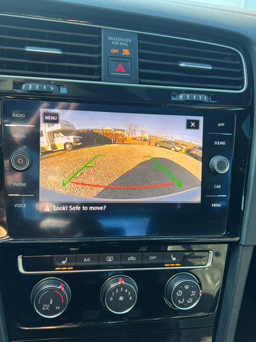 2018 Volkswagen Golf Gti 2.0T SE DSG photo
