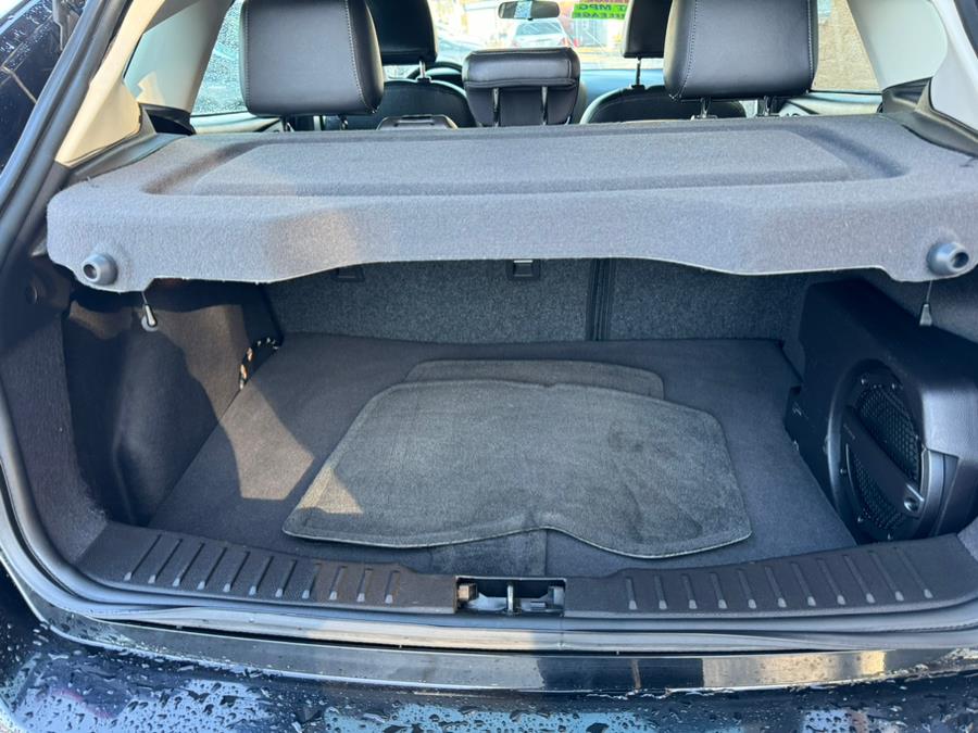 2018 Ford Focus Titanium Hatch photo