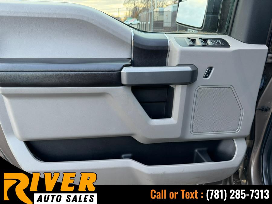 2018 Ford F-150 XLT 4WD SuperCrew 6.5'' Box photo