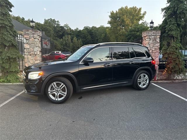 2021 Mercedes-Benz GLB GLB 250 photo