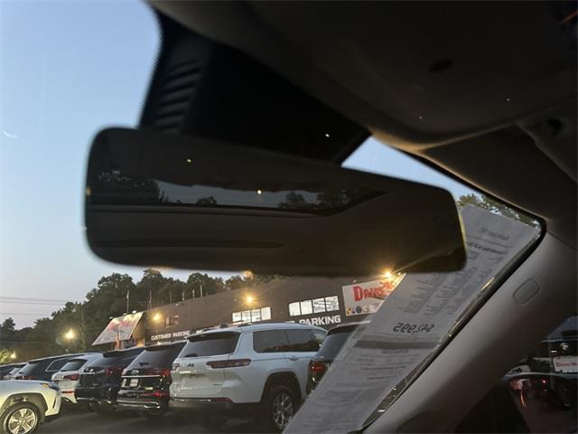 2021 Mercedes-Benz GLB GLB 250 photo