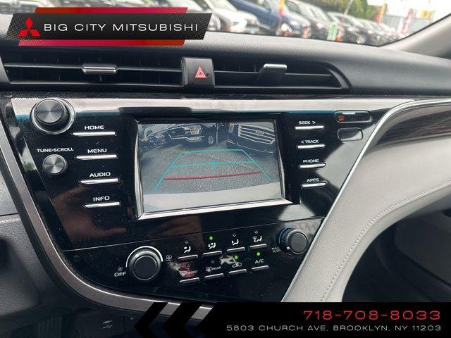 2018 Toyota Camry LE photo