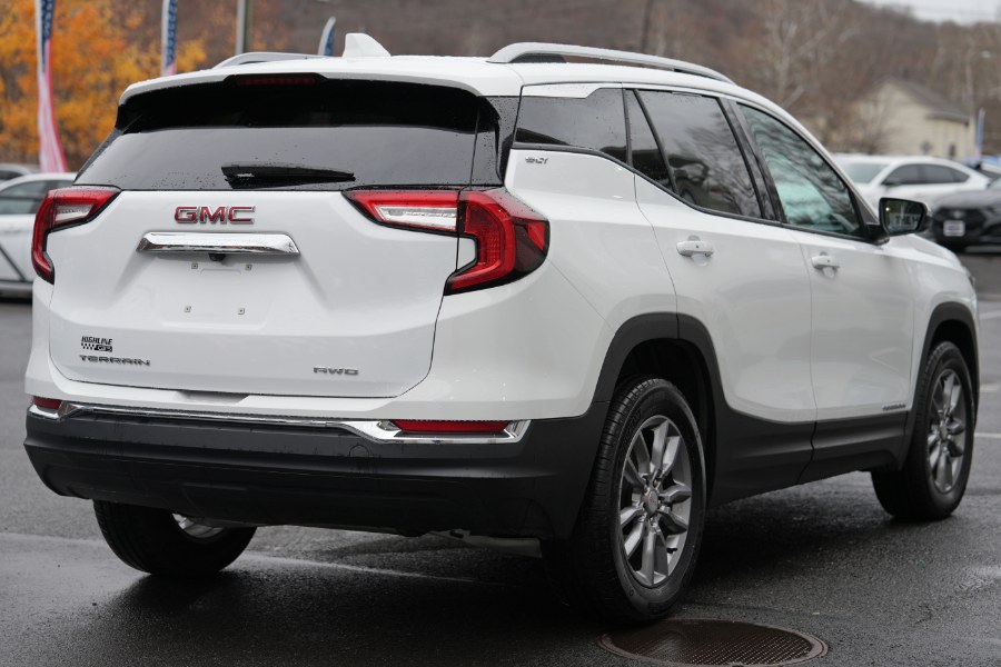 2024 GMC Terrain AWD 4dr SLT photo