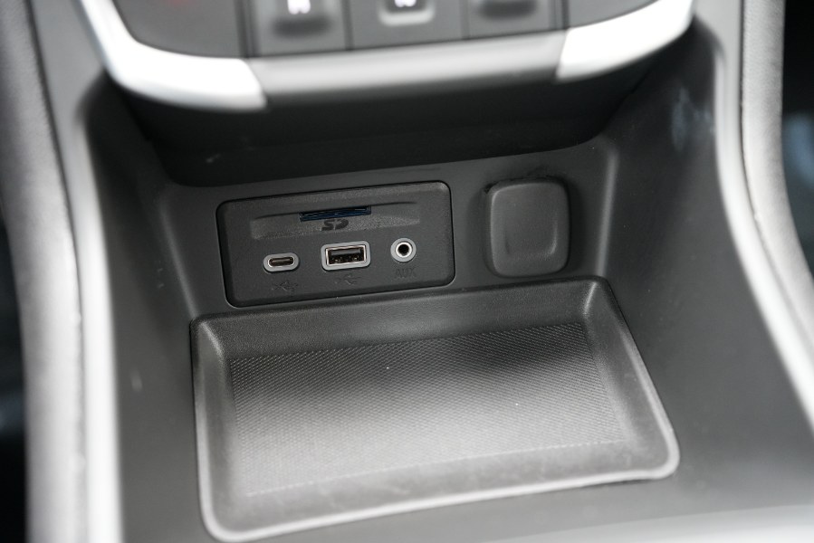 2024 GMC Terrain AWD 4dr SLT photo