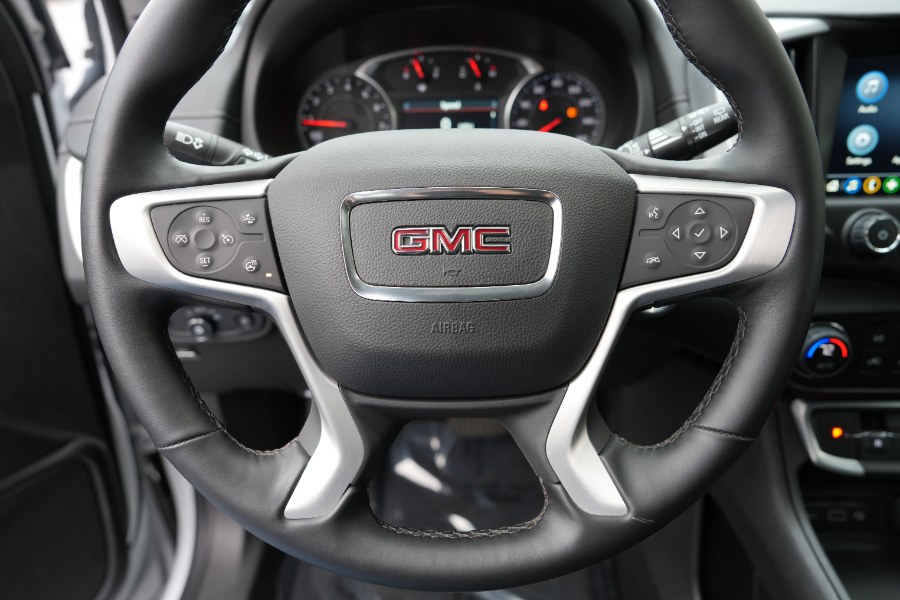 2024 GMC Terrain AWD 4dr SLT photo