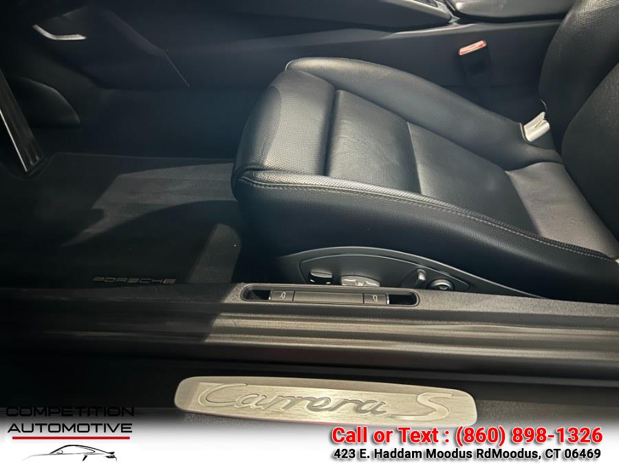 2016 Porsche 911 2dr Cabriolet Carrera S photo