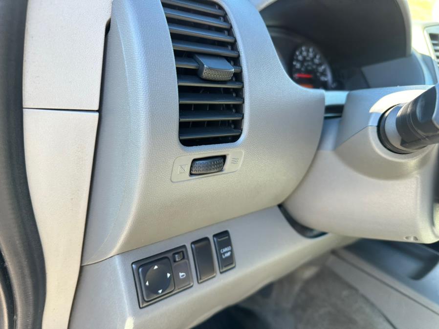 2011 Nissan Frontier S photo