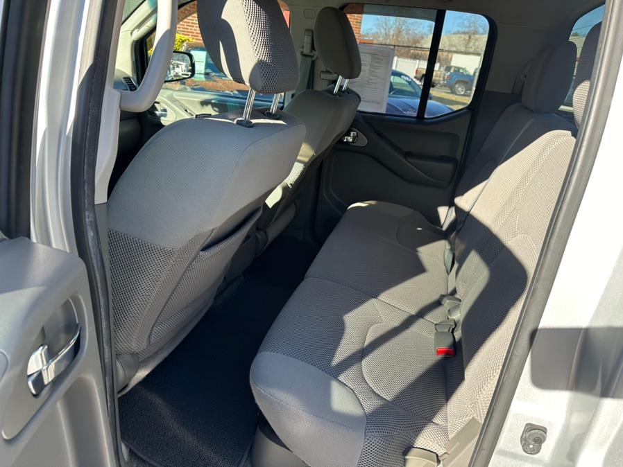 2011 Nissan Frontier S photo