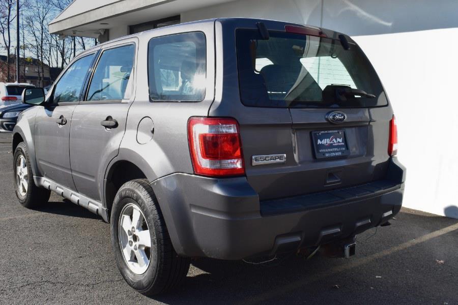 2010 Ford Escape XLS photo