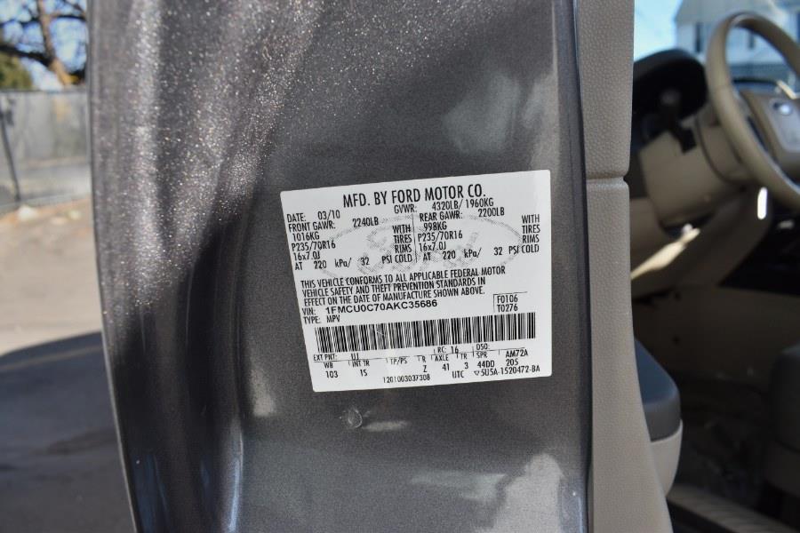 2010 Ford Escape XLS photo
