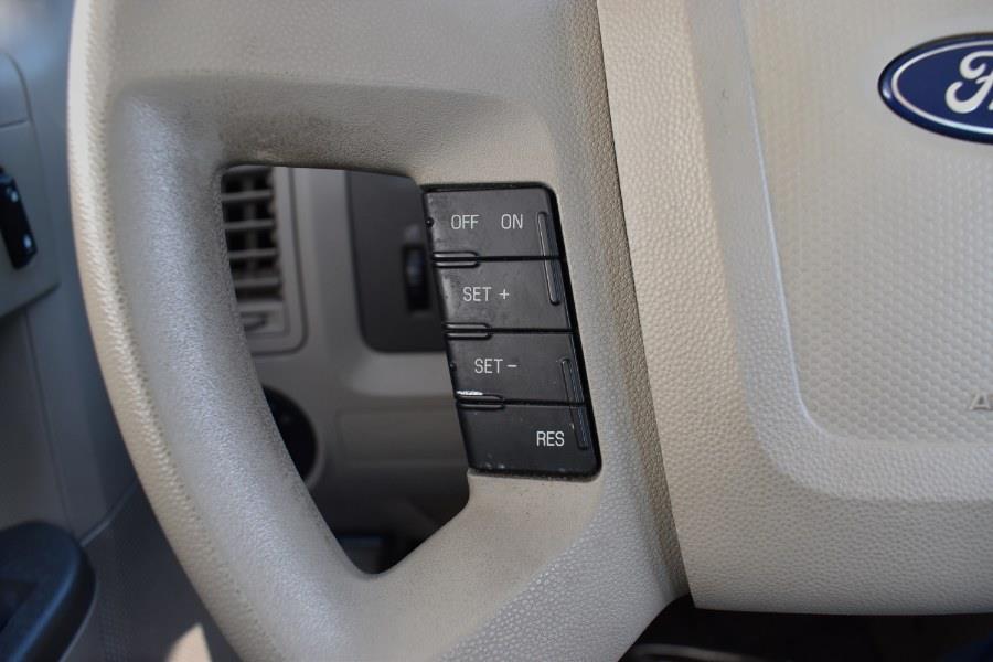 2010 Ford Escape XLS photo