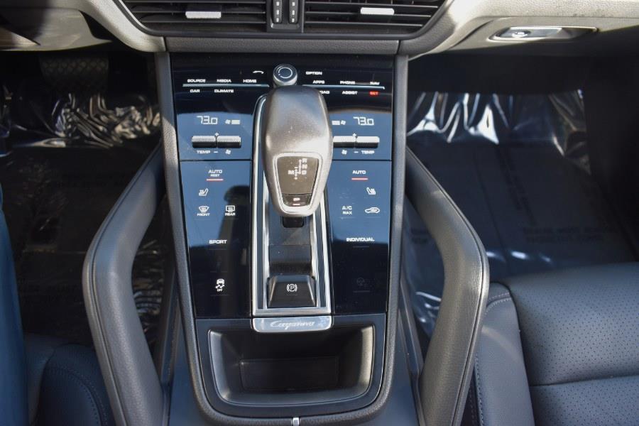 2021 Porsche Cayenne AWD photo