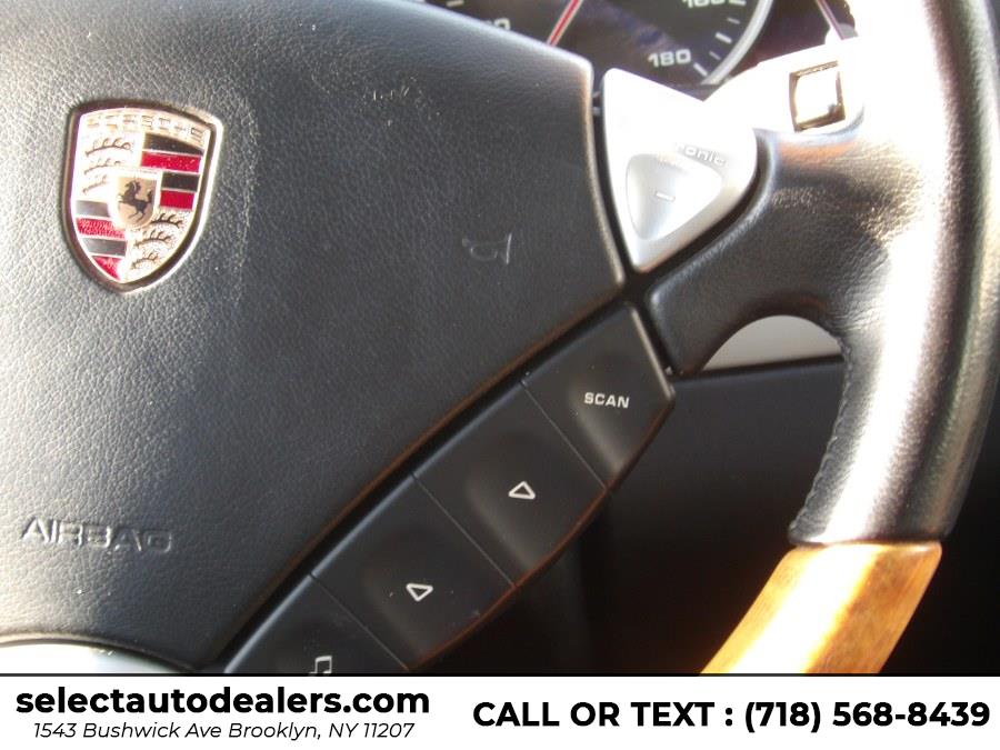 2006 Porsche Cayenne Turbo photo