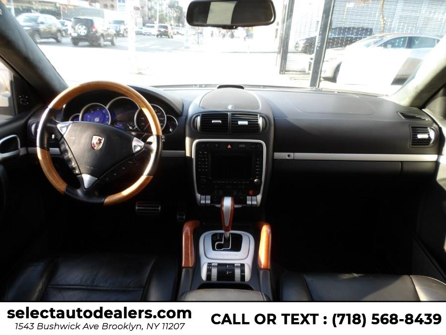 2006 Porsche Cayenne Turbo photo