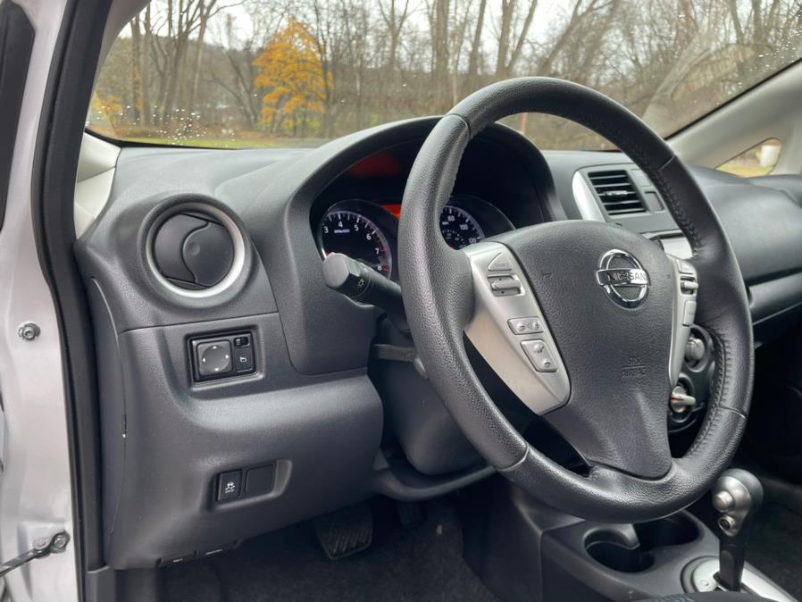 2014 Nissan Versa Note S photo