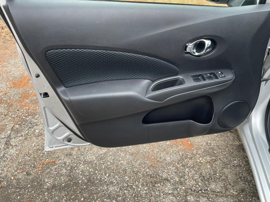 2014 Nissan Versa Note S photo