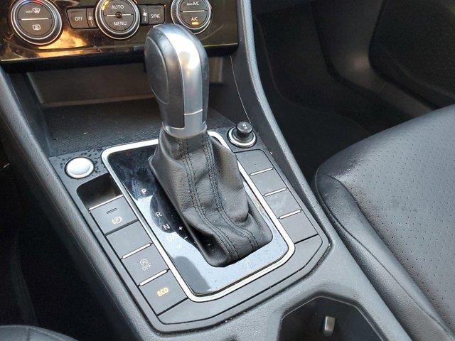 2019 Volkswagen Jetta SE photo