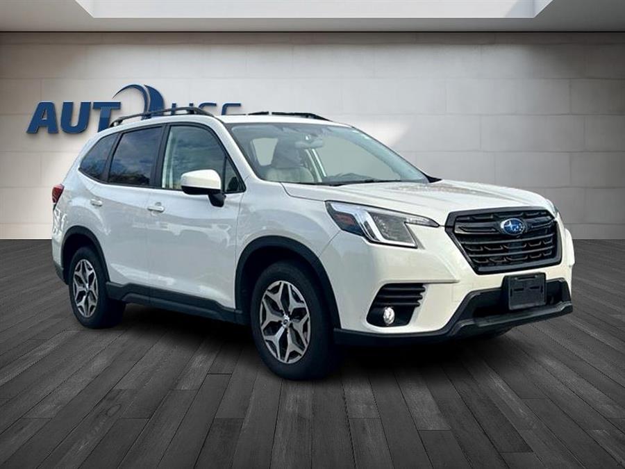 2022 Subaru Forester PREMIUM photo