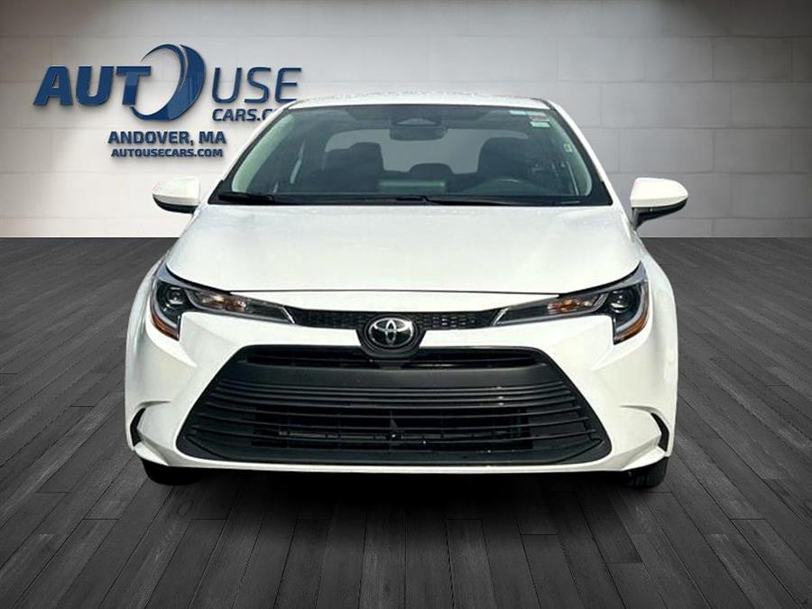 2024 Toyota Corolla LE photo