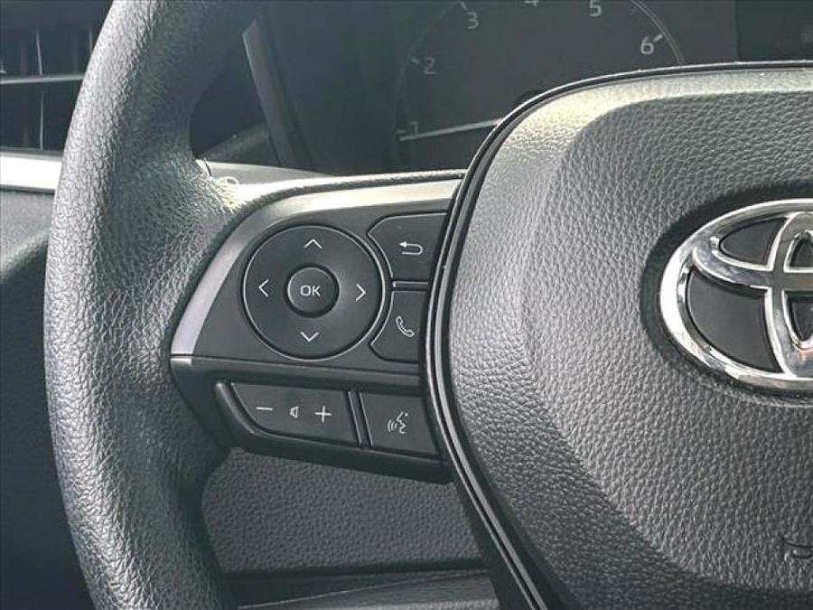 2024 Toyota Corolla LE photo
