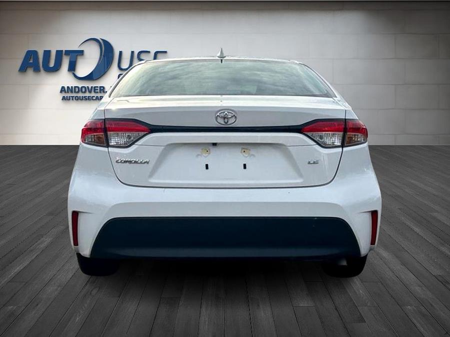 2024 Toyota Corolla LE photo