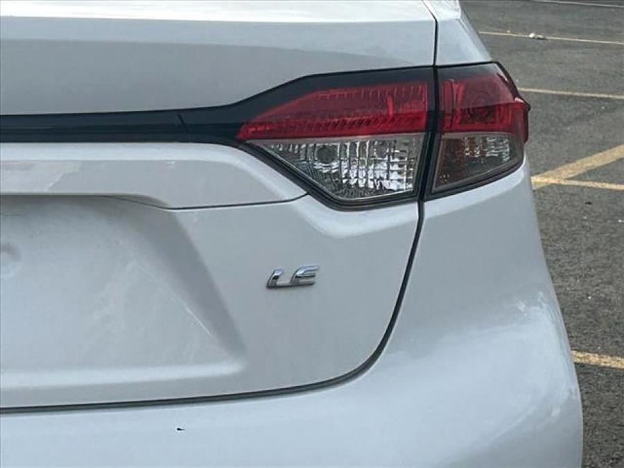 2024 Toyota Corolla LE photo